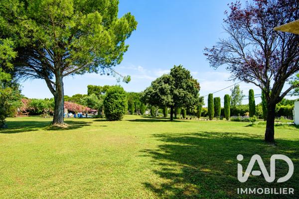 Maison à vendre 7 pièces 220 m² Lançon-Provence