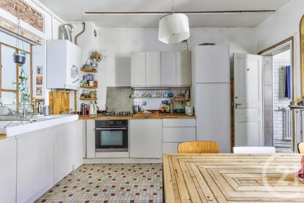 Appartement F2 à vendre  2 pièces - 46,69 m 2   AUBERVILLIERS  - 93
