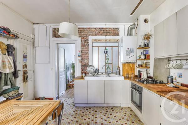 Appartement F2 à vendre  2 pièces - 46,69 m 2   AUBERVILLIERS  - 93