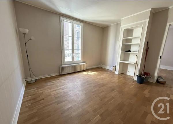 Appartement F2 à vendre  2 pièces - 46,69 m 2   AUBERVILLIERS  - 93