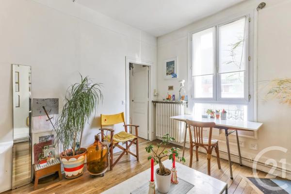 Appartement F2 à vendre  2 pièces - 46,69 m 2   AUBERVILLIERS  - 93