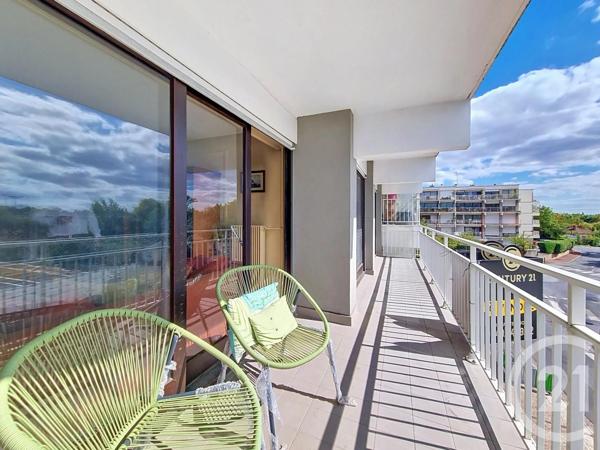 Appartement F4 à vendre  4 pièces - 85 m 2   FRESNES  - 94