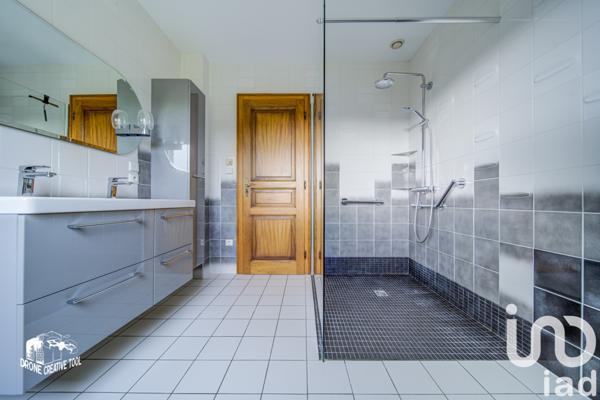 Location maison 5 pièces 141 m² Montenach