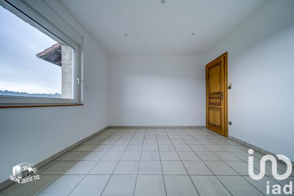 Location maison 5 pièces 141 m² Montenach