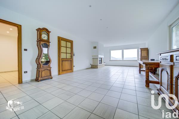 Location maison 5 pièces 141 m² Montenach