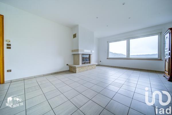 Location maison 5 pièces 141 m² Montenach