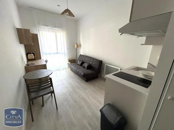 Appartement à louer 1 pièce 18.3m² La Rochelle (17000)