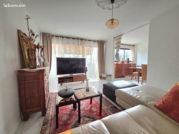 Appartement 5 pièce(s) 99.81 m2