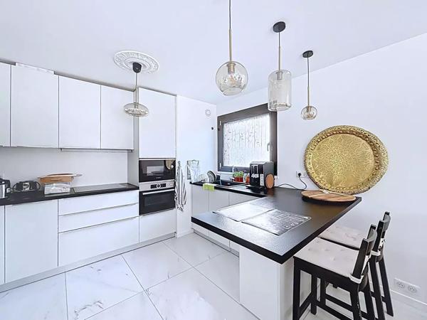 Appartement 5 pièce(s) 99.81 m2