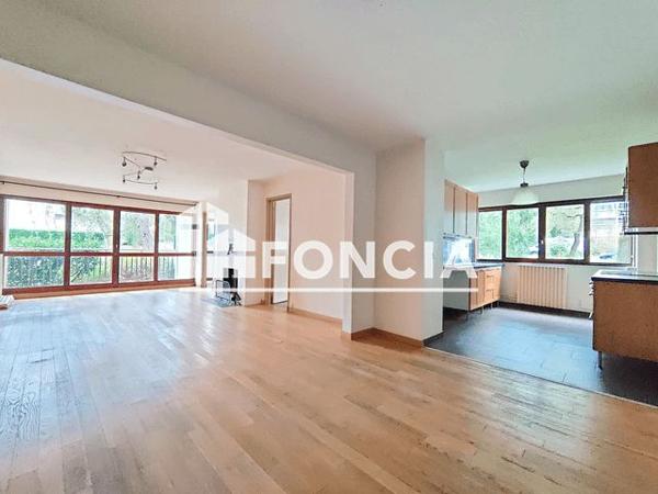 À vendre Appartement 5 pièces 100.39 m² - Noisy-le-roi 78590