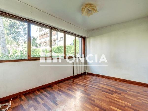 À vendre Appartement 5 pièces 100.39 m² - Noisy-le-roi 78590