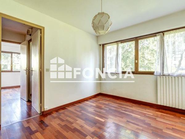 À vendre Appartement 5 pièces 100.39 m² - Noisy-le-roi 78590