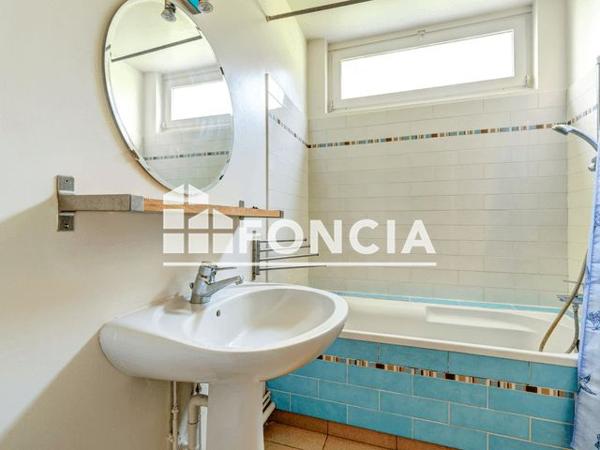 À vendre Appartement 5 pièces 100.39 m² - Noisy-le-roi 78590