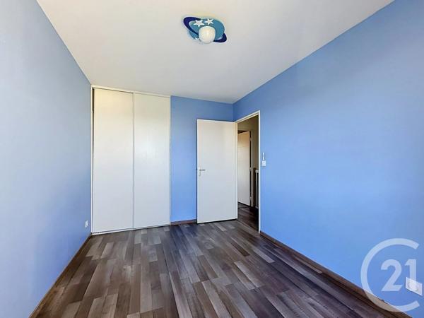 Maison à vendre  6 pièces - 120 m 2   CHASSIEU  - 69