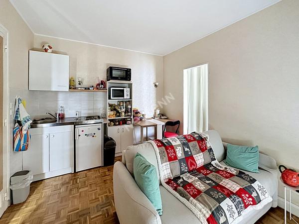 Immeuble à vendre à Poitiers quartier Dolmen - Opportunité d'investissement locatif dans une zone résidentielle et calme