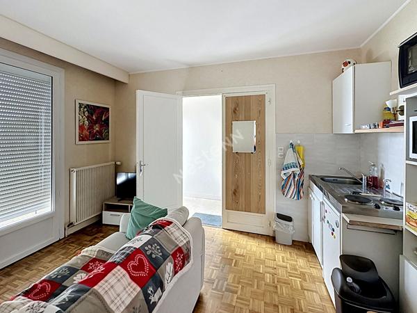 Immeuble à vendre à Poitiers quartier Dolmen - Opportunité d'investissement locatif dans une zone résidentielle et calme