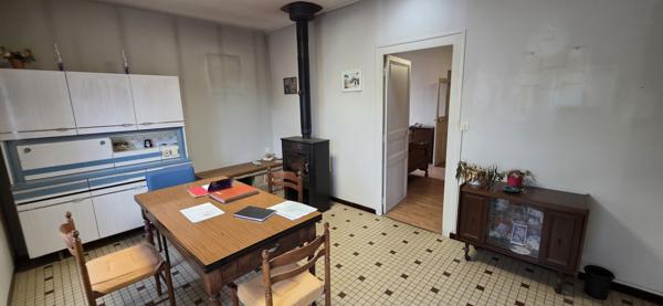 Saint-Hilaire-de-Chaléons (44680) Maison de plain-pied – 2 logements indépendants – Idéal investisseur ou primo-accédant