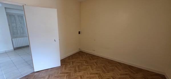 Saint-Hilaire-de-Chaléons (44680) Maison de plain-pied – 2 logements indépendants – Idéal investisseur ou primo-accédant