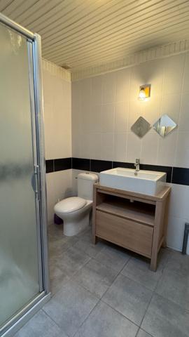 MAISON DE VILLE AVEC TERRASSE A LOUER ROMORANTIN