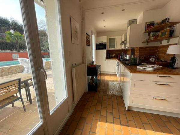 Maison Langoiran 6 pièce(s) 180 m2