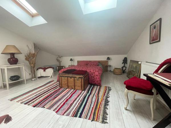 Maison Langoiran 6 pièce(s) 180 m2