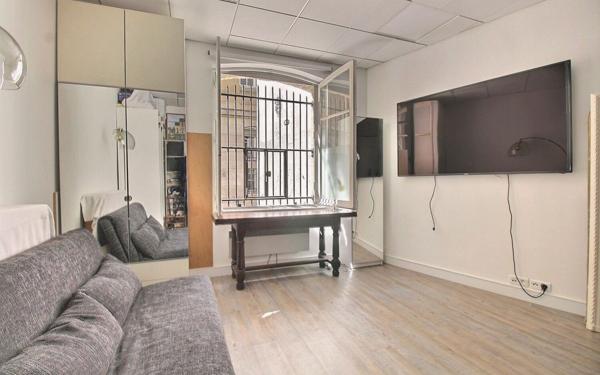 Appartement à vendre    2 pièces • 58,24 m2 Paris 6