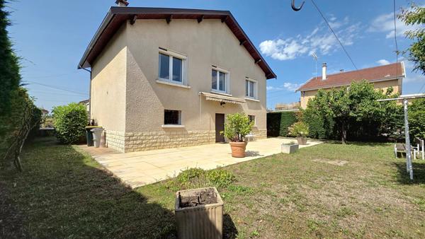 À vendre - Maison ancienne, 4 pièces située à Meyzieu (69330)