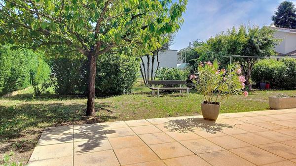 À vendre - Maison ancienne, 4 pièces située à Meyzieu (69330)