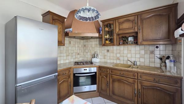 À vendre - Maison ancienne, 4 pièces située à Meyzieu (69330)