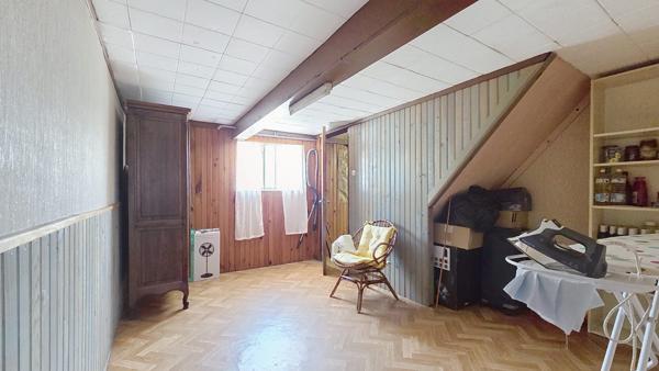 À vendre - Maison ancienne, 4 pièces située à Meyzieu (69330)