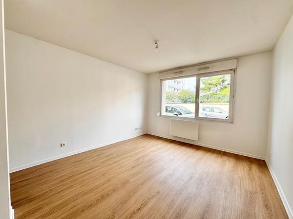 TYPE 1, REIMS - PROCHE NEOMA