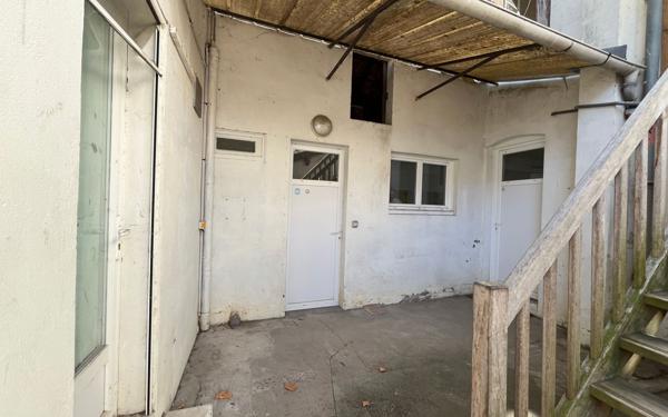 Immeuble à vendre    3 pièces •  Tartas