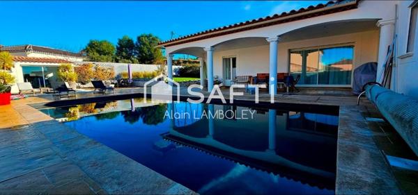 "Villa d’exception avec piscine et studio indépendant" ?