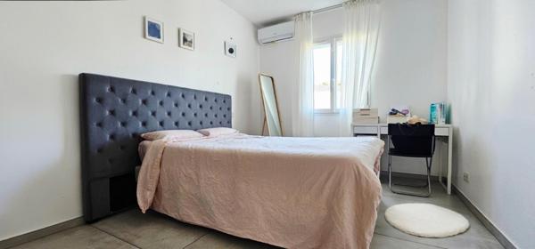 "Villa d’exception avec piscine et studio indépendant" ?