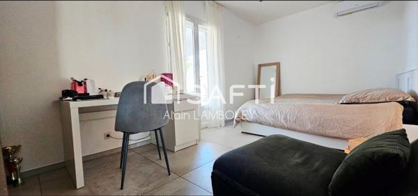 "Villa d’exception avec piscine et studio indépendant" ?