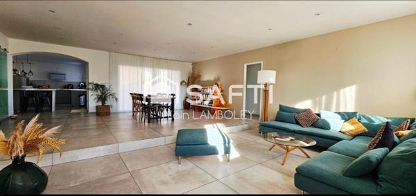 "Villa d’exception avec piscine et studio indépendant" ?