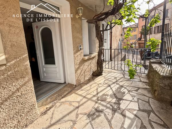 Flassans-sur-Issole (83340) Studio 20,50m² loué - terrasse - idéal investissement