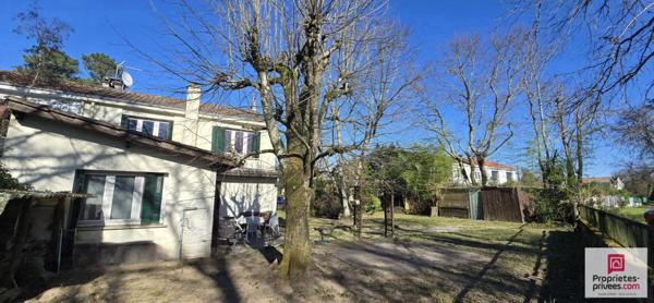 LE TAILLAN MEDOC - Maison 5 pièces avec garage sur 575 m² de terrain