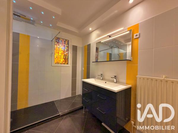 Appartement à vendre 4 pièces 94 m² Soisy-sous-Montmorency