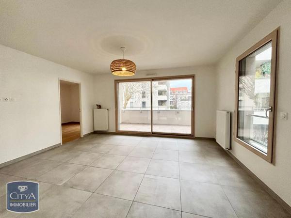 Appartement à louer 2 pièces 46.91m²