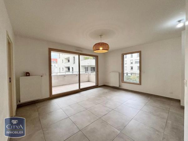 Appartement à louer 2 pièces 46.91m²