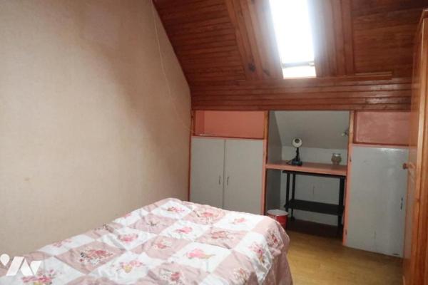 Maison quatre chambres