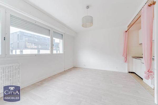 Appartement à vendre 1 pièce 26.89m² Tours (37000)
