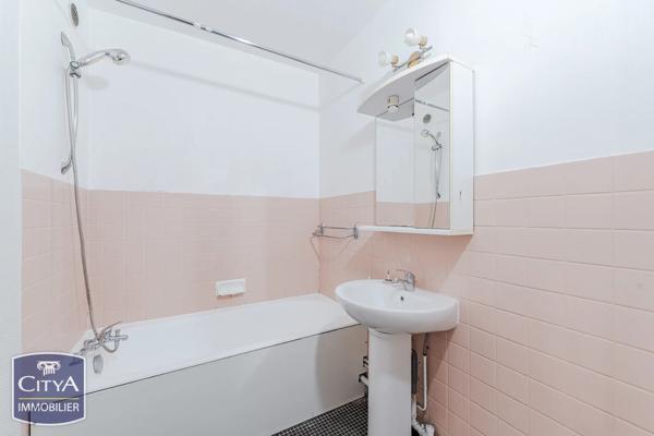 Appartement à vendre 1 pièce 26.89m² Tours (37000)