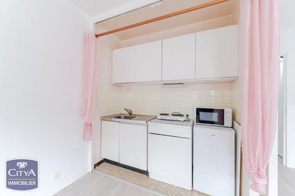 Appartement à vendre 1 pièce 26.89m² Tours (37000)