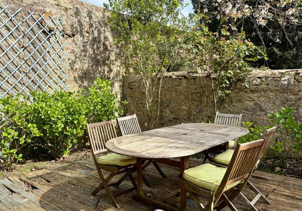 Maison à Le Mans, 72000 - 10 pièces 235m²