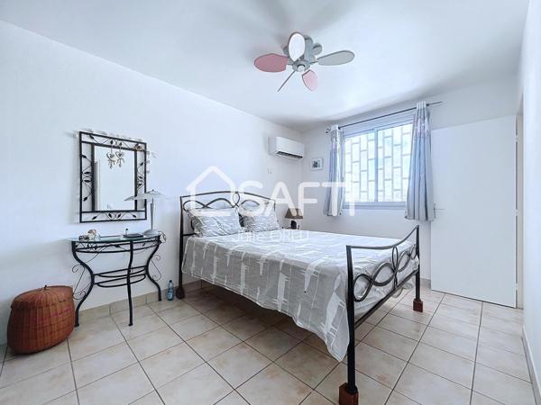 Maison 3 chambres - piscine + 3 Studios Terrain 462m²