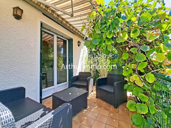 Vente                                                      Maison
                        
                     5 pièces                      106 m2                     à Crosne