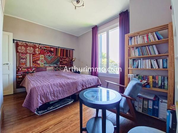 Vente                                                      Maison
                        
                     5 pièces                      106 m2                     à Crosne