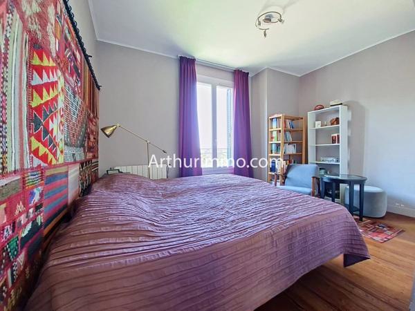 Vente                                                      Maison
                        
                     5 pièces                      106 m2                     à Crosne